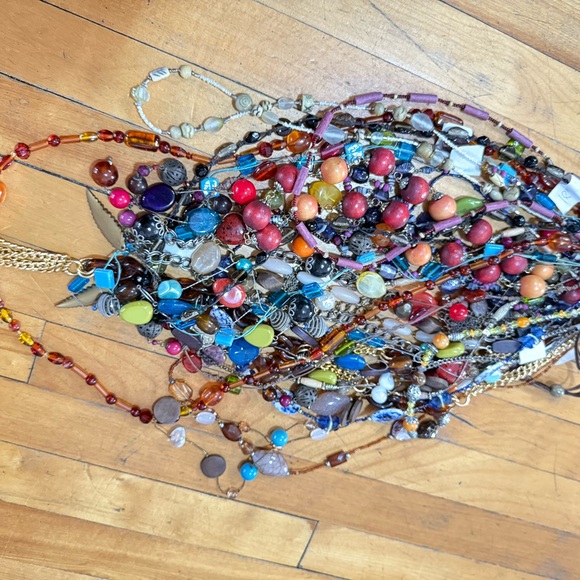 Jewelry - Lot of vintage Colorful Beaded Necklace | good condition